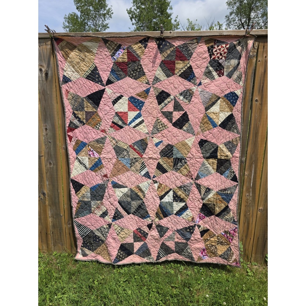 Antique VTG Early 20th Century Pinwheel Cotton Patchwork Handmade Quilt 69"x53"